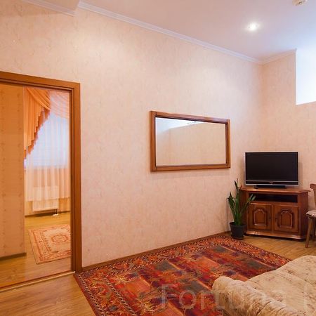 Fortuna Hotel Chişinău Extérieur photo