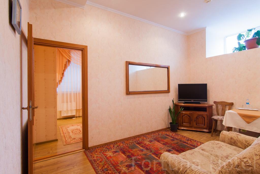 Fortuna Hotel Chişinău Extérieur photo
