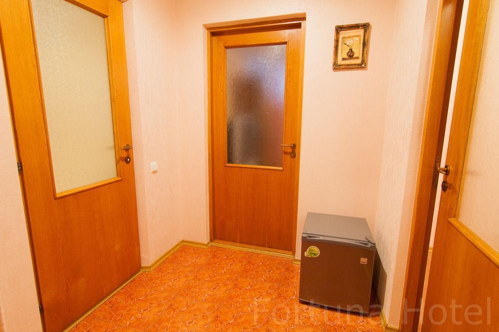 Fortuna Hotel Chişinău Extérieur photo