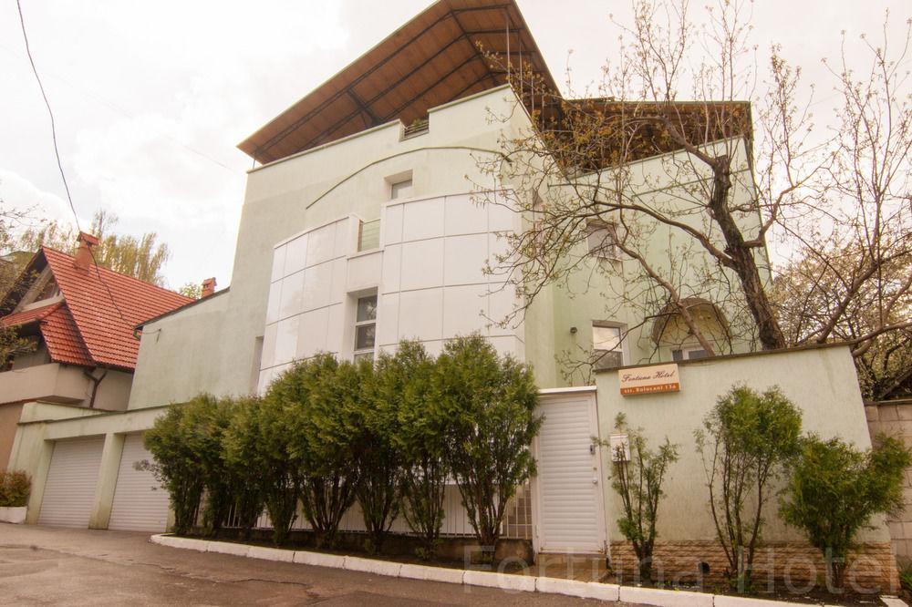 Fortuna Hotel Chişinău Extérieur photo