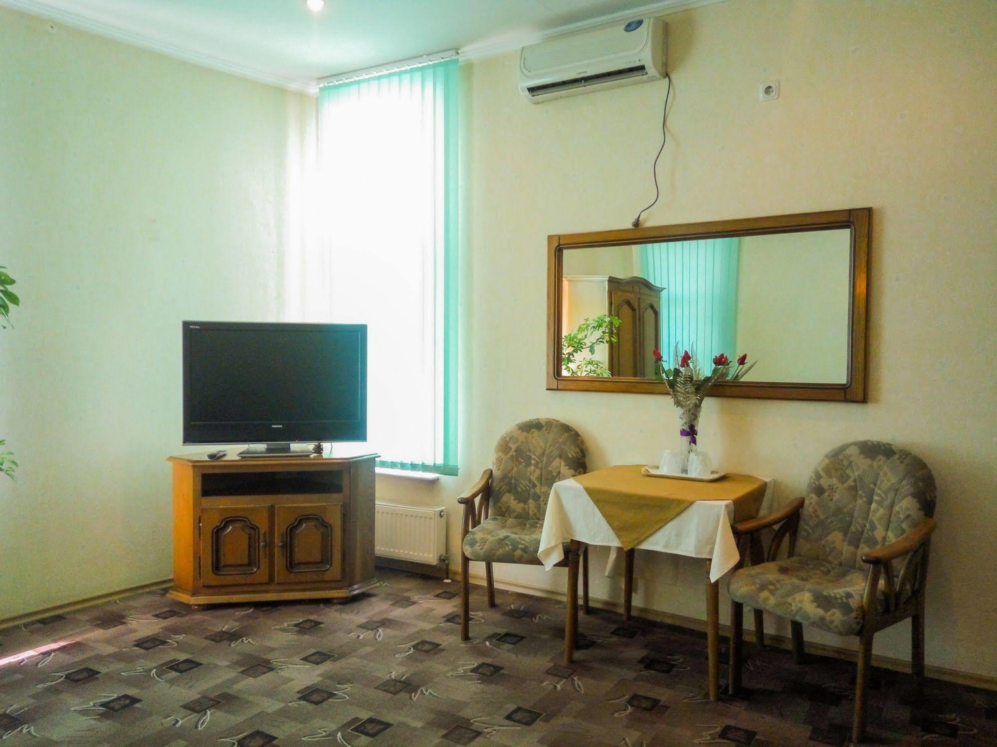 Fortuna Hotel Chişinău Extérieur photo