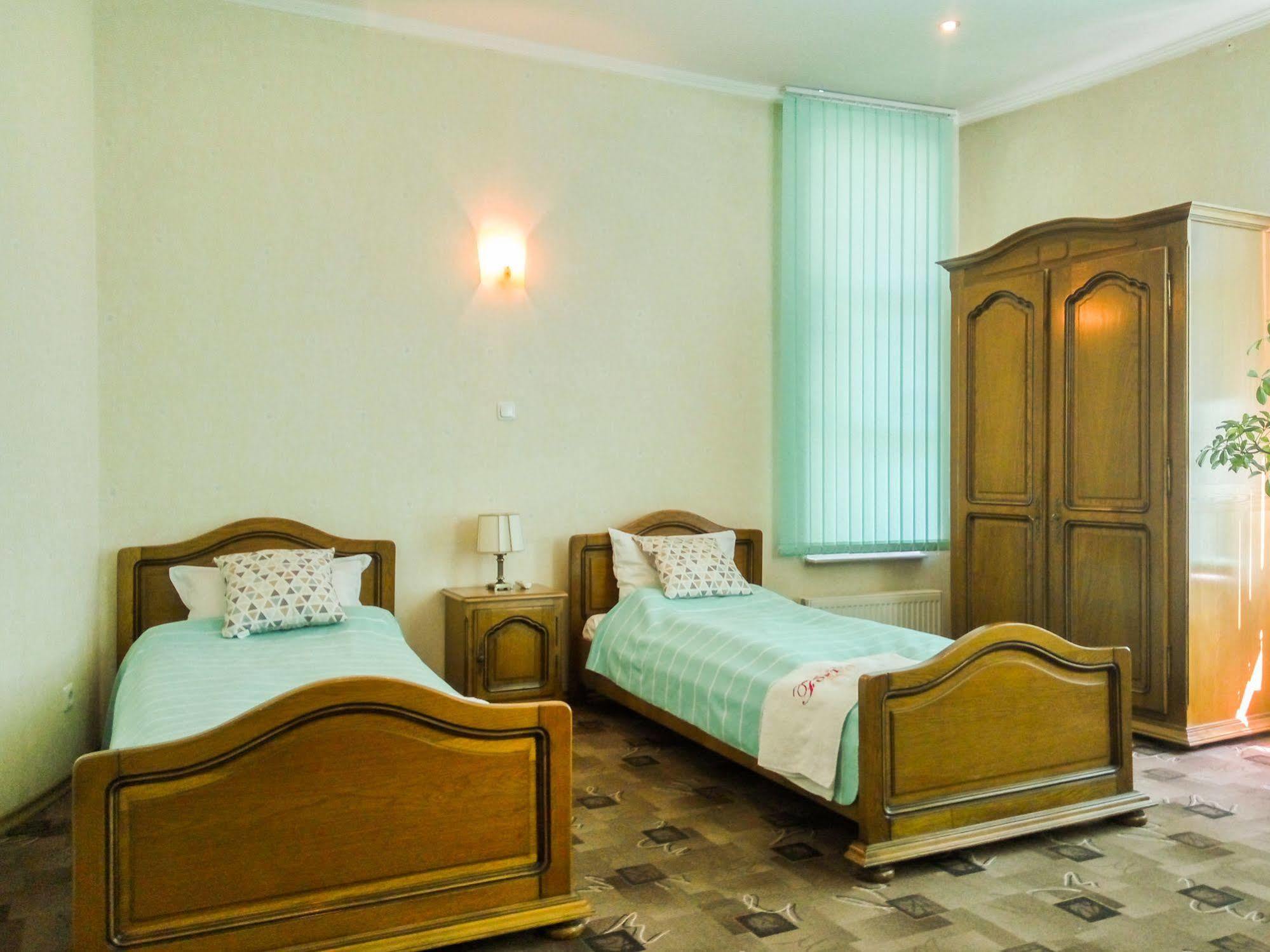 Fortuna Hotel Chişinău Extérieur photo